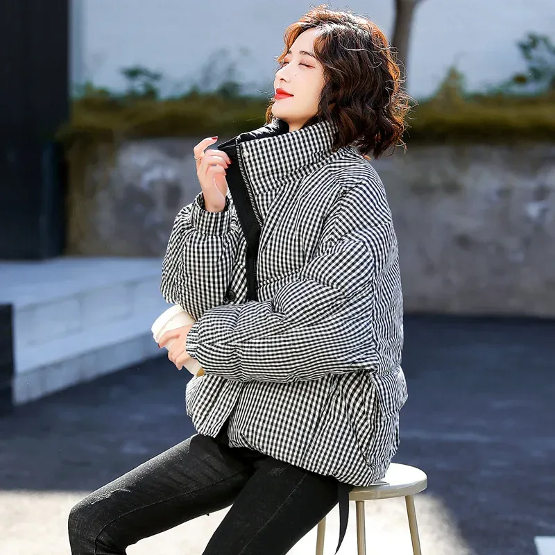 2024 Women's Loose Thickened Jacket Warm Bread Clothing White Duck Down for Autumn Winter Cardigan Coat F169