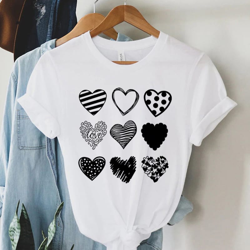 Summer Funny Love Heart T Shirts Round Neck Women's Clothing Heartbeat Graphic T-shirt Women Fashion Woman Short Sleeve T-shirts