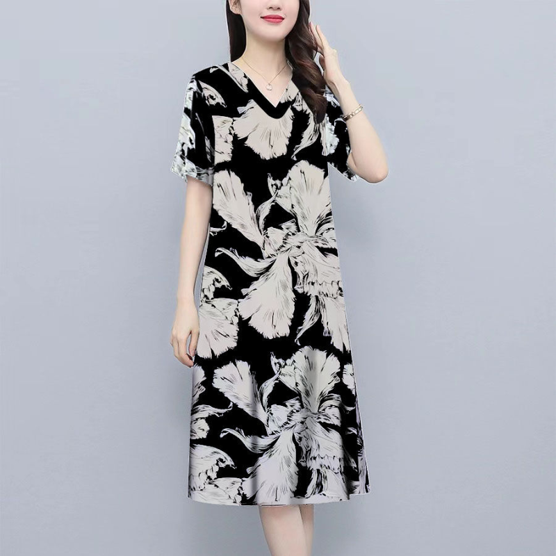 Fashionable Women's Clothing 2023 Summer New Casual Simplicity Commuting V-neck Short Sleeved Temperament Dresses