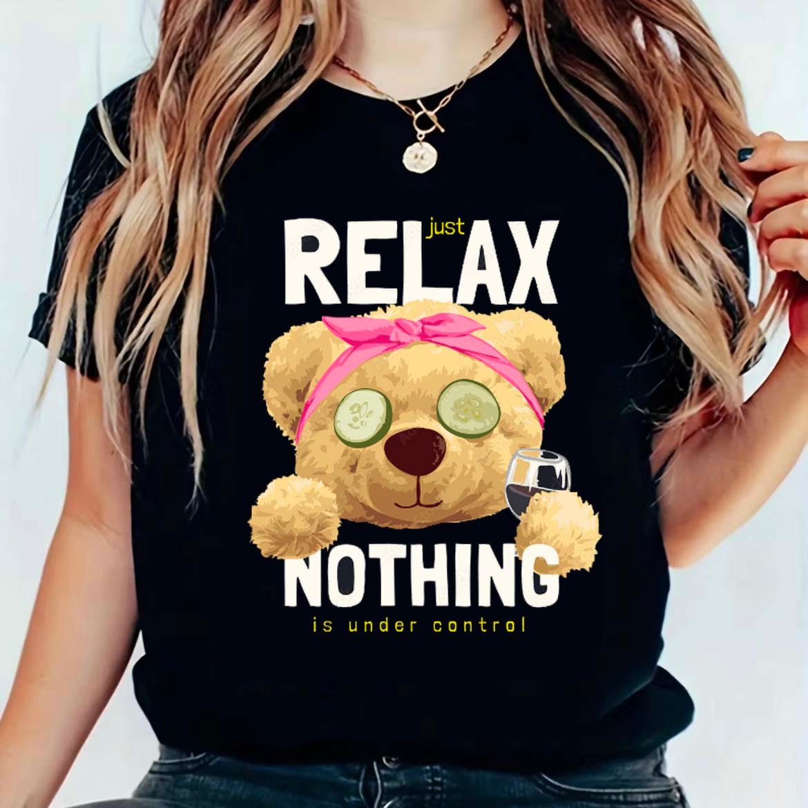 Travel T-shirt Fashion Cute Cotton Short Sleeve Fun Bear Print Women's Trendy Pattern Women's Casual Black O-Neck T-shirt.