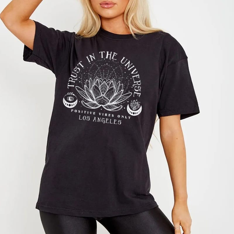 Trust The Universe Print Women's T-Shirt Summer Cotton Oversized T Shirt Aesthetic Vintage Shirt Streetwear Top Retro Clothes