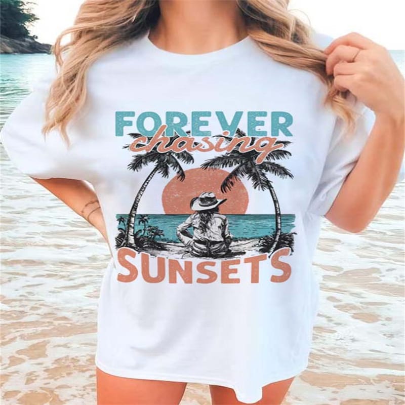 Forever Chatting Sunsets Pattern Women's T-Shirt Clothing Cute Beach Cowgirl Design 90s Trend Cute Short Sleeved Printed T-Shirt