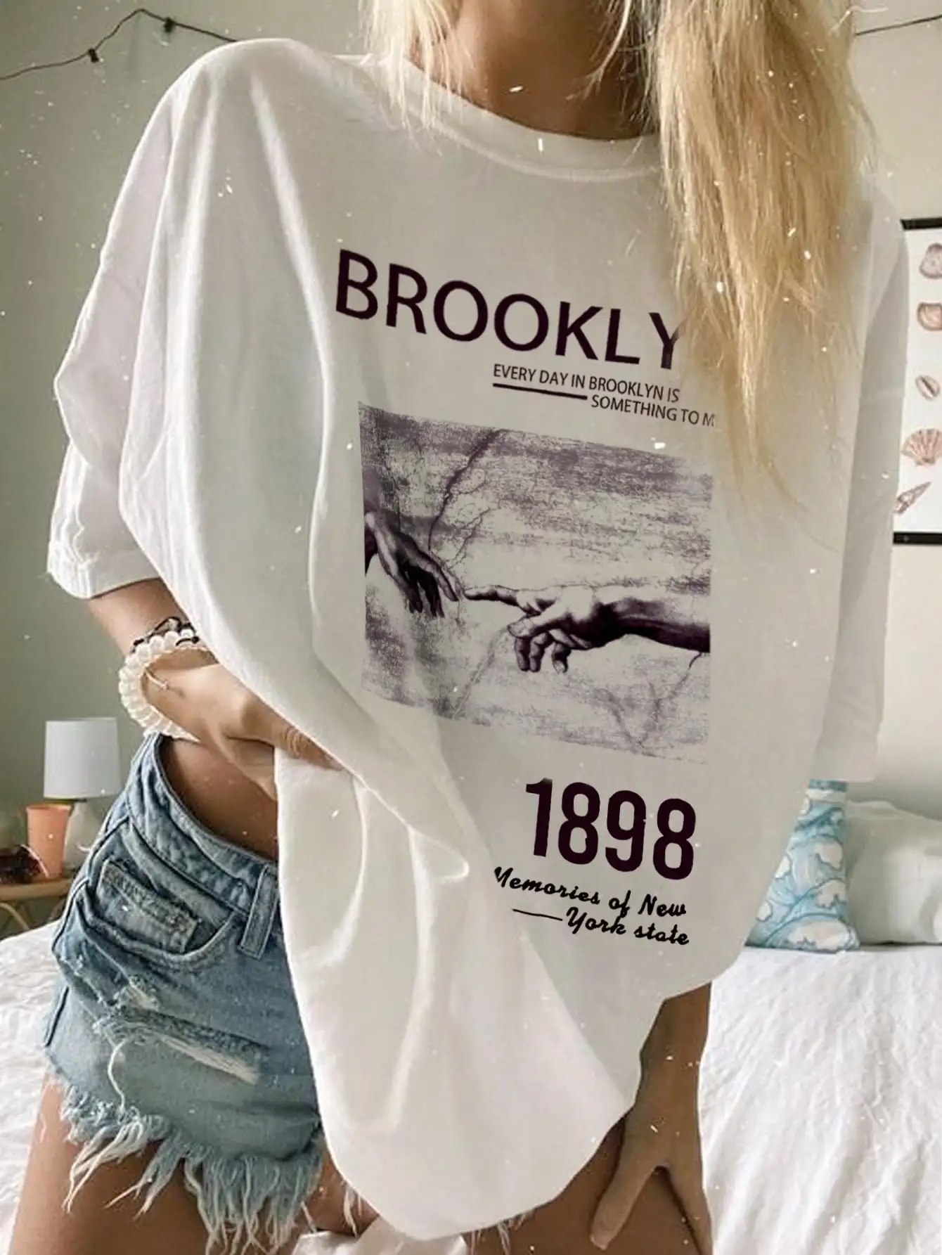 2024 New Unisex Vintage Aesthetic T-shirt BROOKLYN1898 Summer Women's O-neck Top with Gesture Graphic Printed Streetwear Tshirt