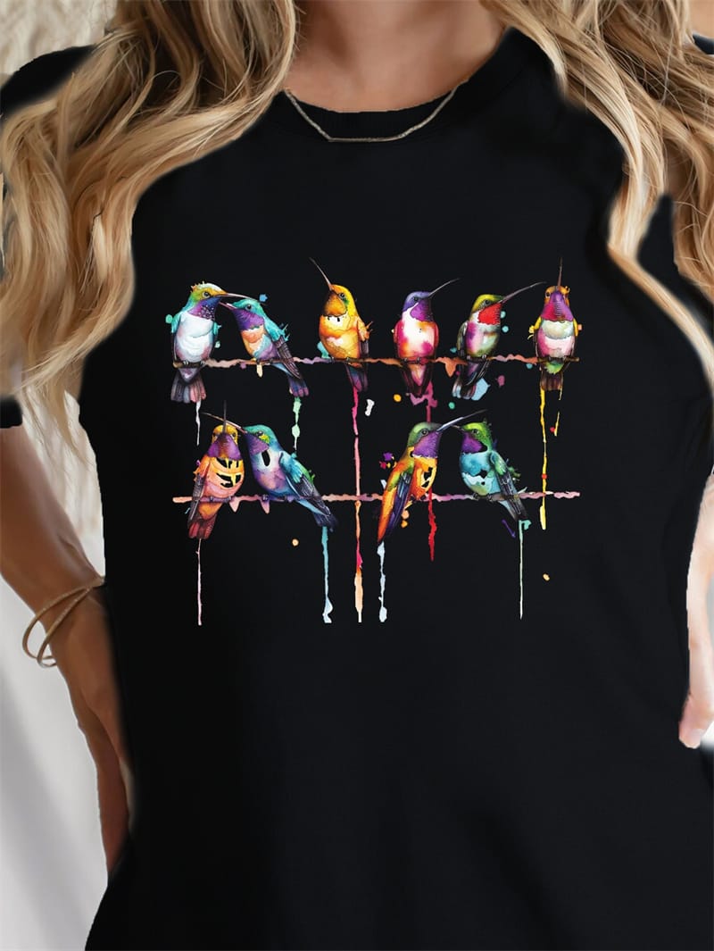 Vibrant Watercolor Style Hummingbirds Women's T-shirt,Comfort Fit Casual Short Sleeve Top for Spring & Summer, Women Clothing