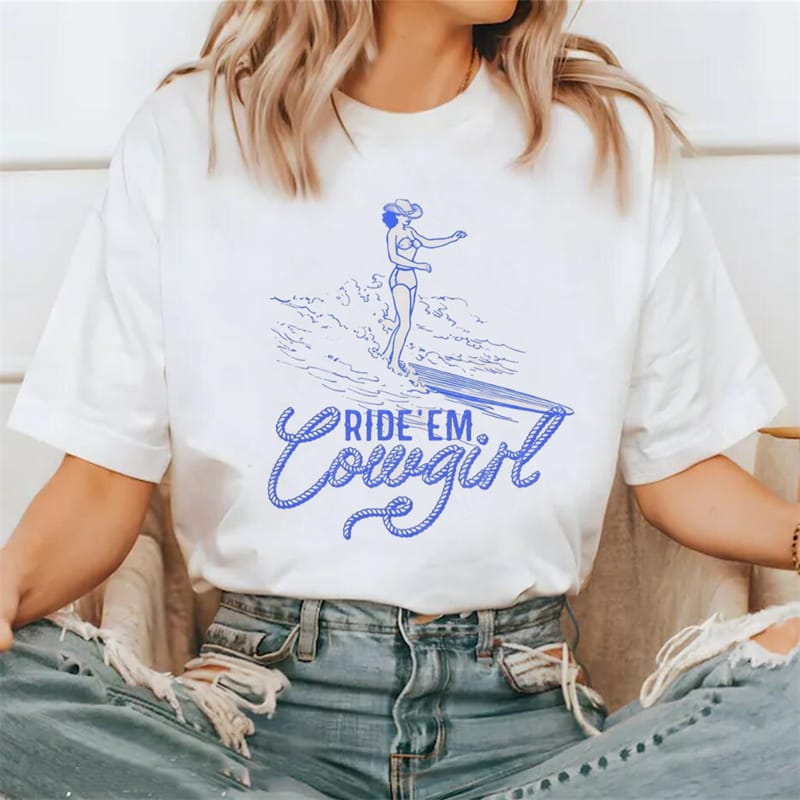 Cowgirl Summer Printed Fun Pattern Top Summer T-Shirt Short Sleeved Women's Casual O-Neck Style Printed Beach Vacation T-Shirt.