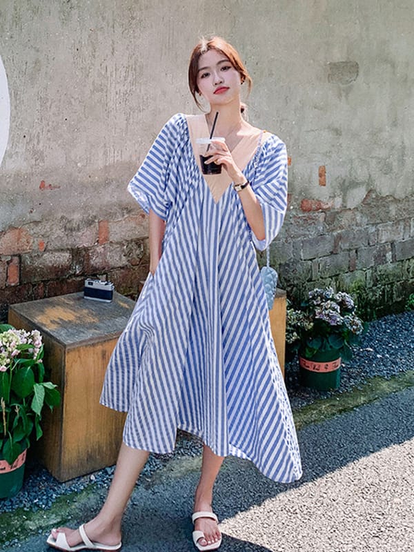 Fashion Loose V-Neck Spliced Folds Vestidos Striped Casual Dresses Women's Clothing Summer New Oversized All-match Midi Dress