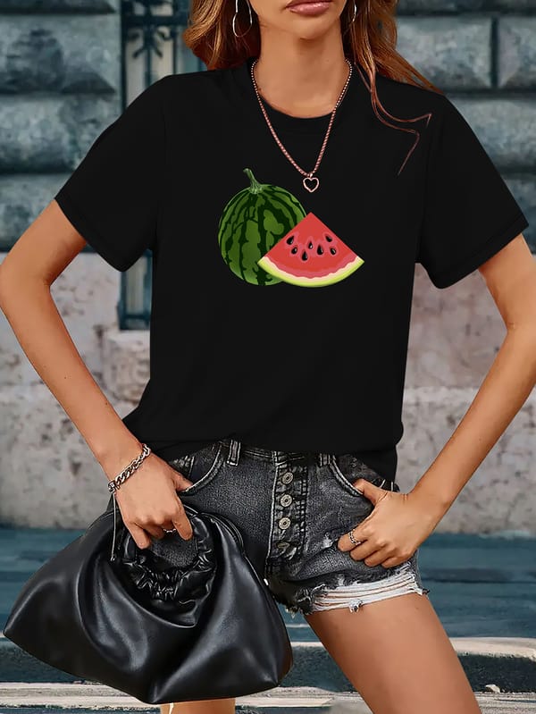 Women's T-shirt  3D Printed Fruit Oversized Round Neck T-shirt Women's Loose Bottom Shirt  Summer Black Short Sleeve Top