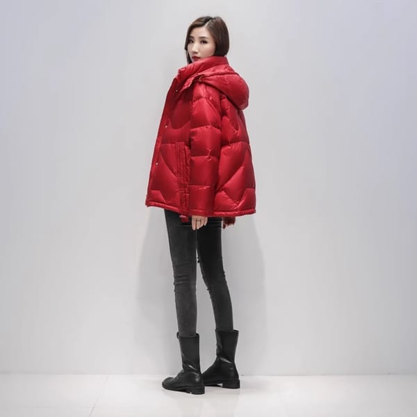 Red Short Down Jacket Women's Casual Clothing 2024 Winter New Fashion Loose Hooded Coat Female Parkas White duck down Jackets