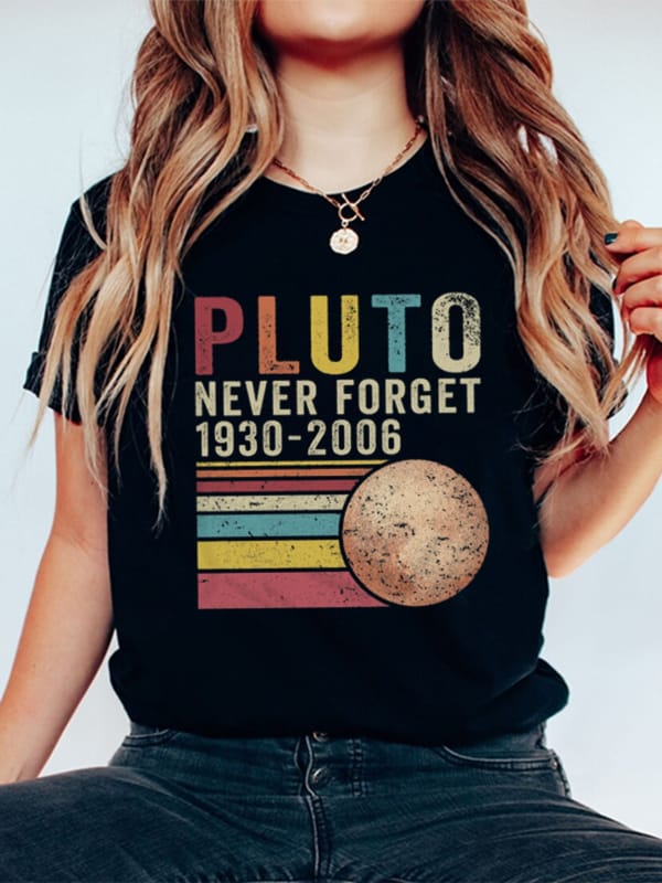 Pluto Print Retro Graphic Tee - Women's Summer Casual Short Sleeve Top