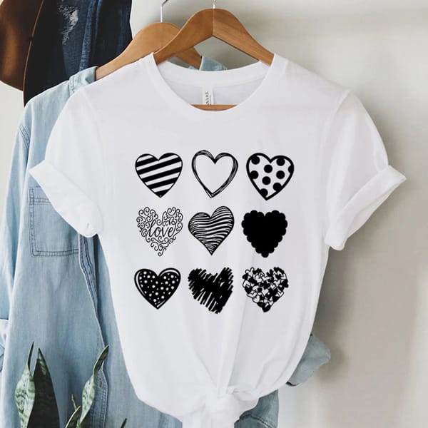 Summer Funny Love Heart T Shirts Round Neck Women's Clothing Heartbeat Graphic T-shirt Women Fashion Woman Short Sleeve T-shirts