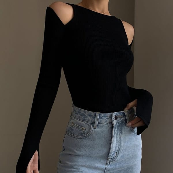 Women's Spring Autumn New Fashion Elegant Solid Color Round Neck Off Shoulder Style Versatile Long Sleeved Slim Fit Sweater Top