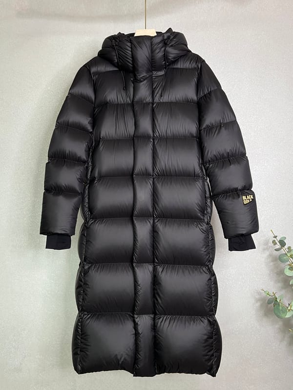Down Jacket Women's Long Over Knee Extension Outwear 2023 New White Duck Down Thickened Lovers Loose Warm Hooded Winter Clothing