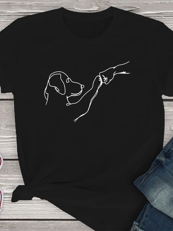 Dog and Fist minimalist design Graphic T-Shirt Summer women's Fashion Harajuku Y2K Casual Round Neck Retro clothes originality