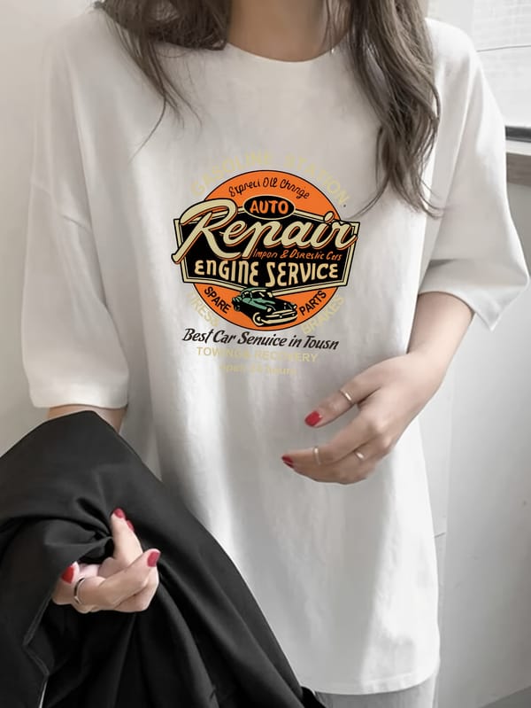 Graphic Print Crew Neck T-shirt, Casual Short Sleeve Top For Summer & Spring, Women's Clothing