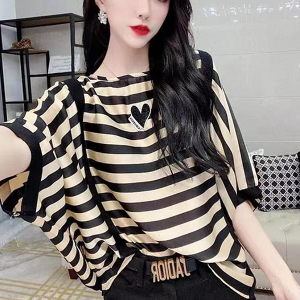 Fashion Striped Trendy Temperament Women's Clothing 2023 Summer New Simple Commuting Round Neck Loose Casual Short Sleeve Top
