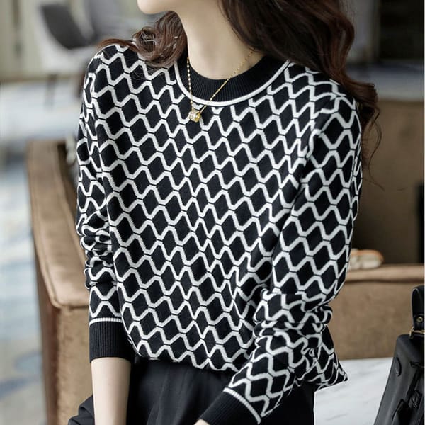 Spring and Summer New Temperament Commuter Versatile Women's Clothing Stripe Printed Round Neck Long Sleeve Pullover T-shirt