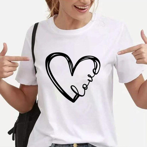 Women's heart LOVE pattern T-shirt personalized creative heart casual outdoor street round neck T-shirt shirt women's