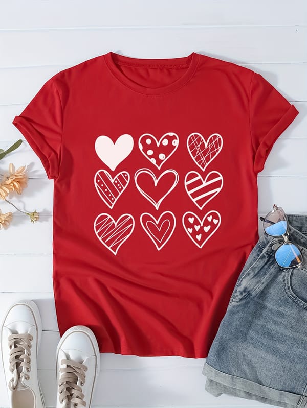 Heart Print Crew Neck T-Shirt, Cute Short Sleeve T-Shirt For Spring & Summer, Women's Clothing