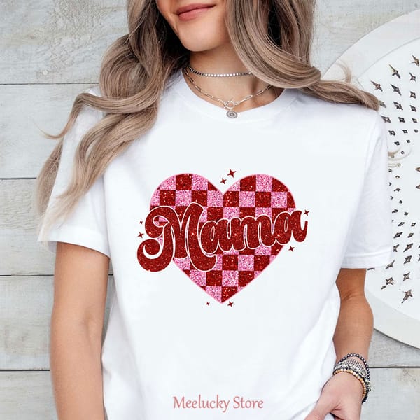 Mama Red Heart Love Printed T-shirt, Short sleeved Round Neck Casual Top, Summer and Spring, Women's Clothing